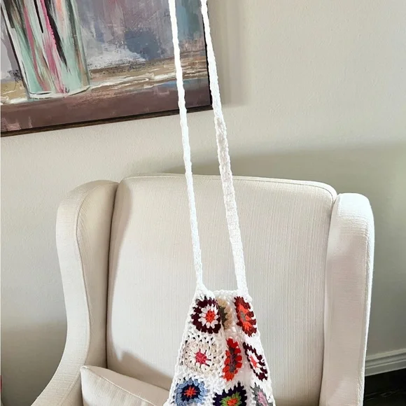 Granny Square Crochet Crossbody Bag - Picture 2 of 3